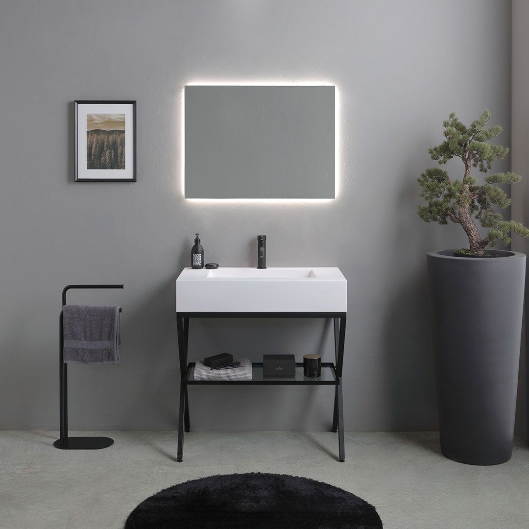 Mobile bagno a terra 80cm con cavalletto in metallo nero, lavabo bianco e specchio a led
