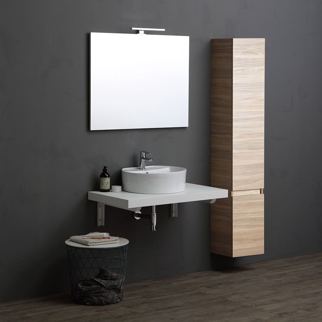 Mobile bagno sospeso top bianco e colonna rovere naturale