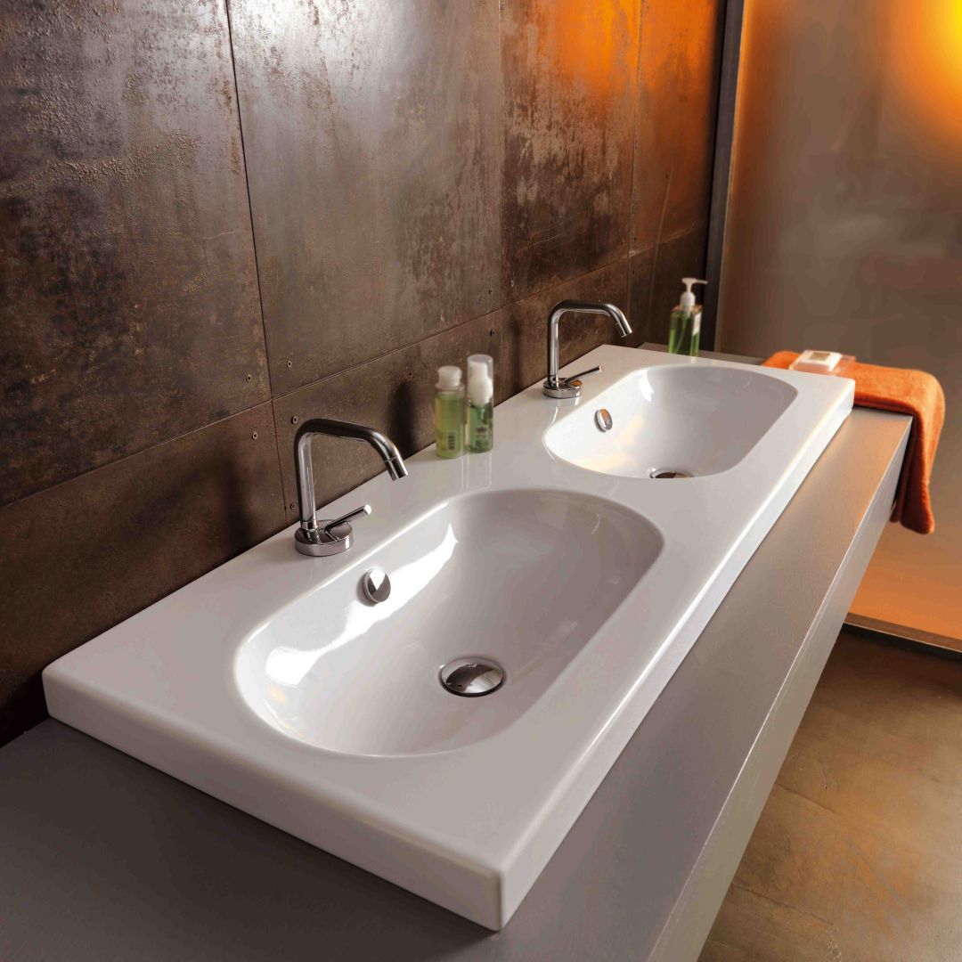Lavabo da parete doppio