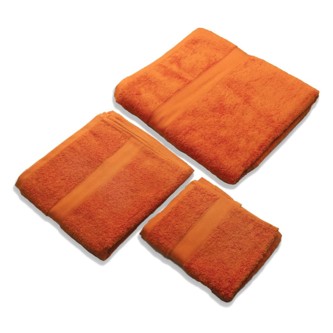 asciugamani arancioni arredo bagno